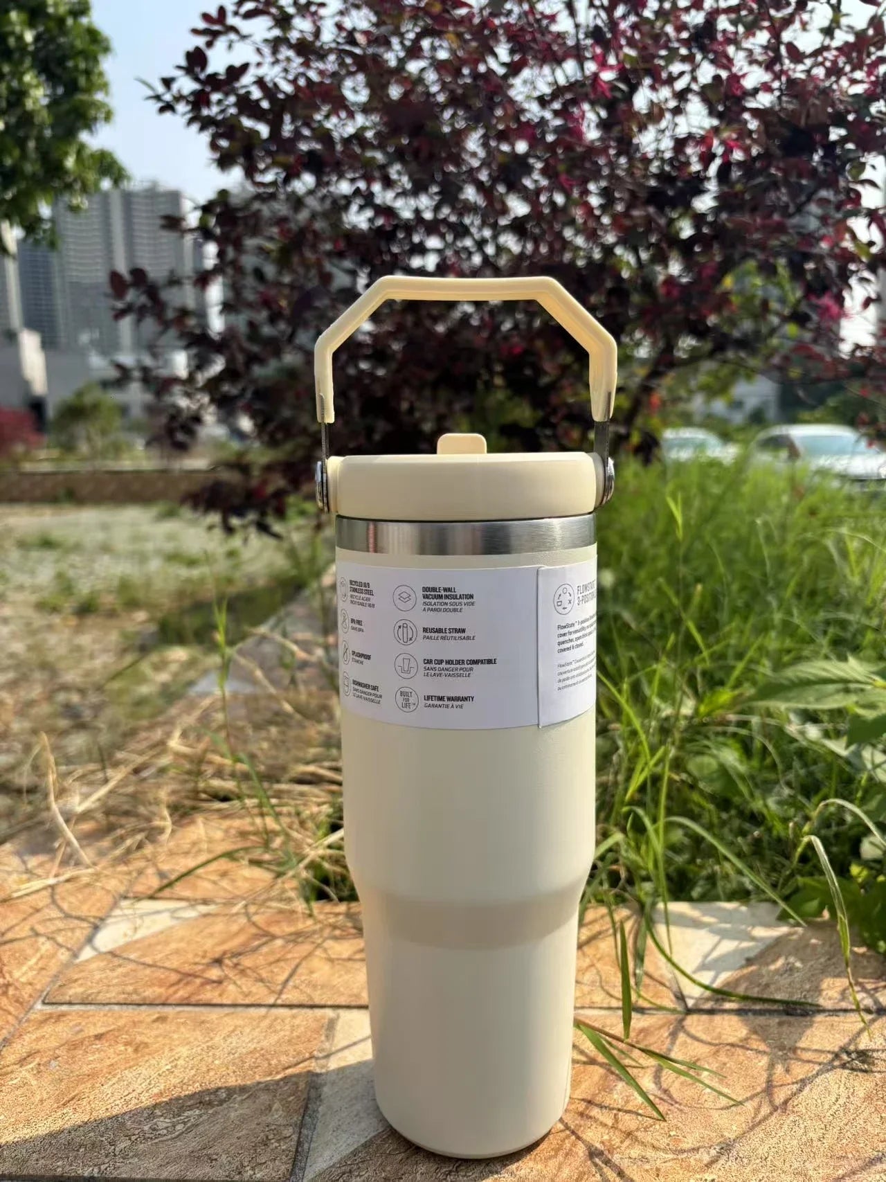 MINISO 30 oz Vacuum Thermos Cup with Treatment Double Layer Thermos Cup Stainless Steel Sports Water Bottle Hot and Cold Drinks