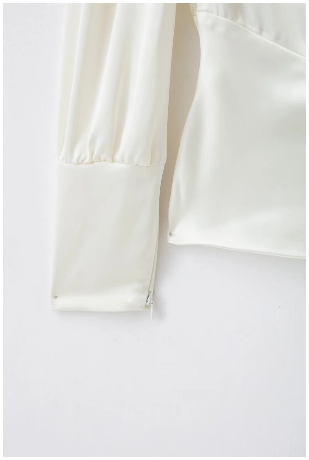 Womens Satin Textured Backless Blouse With Bow Detail Long Sleeves Elegant And Silky Women S Shirt Top For Everyday Casual Wear