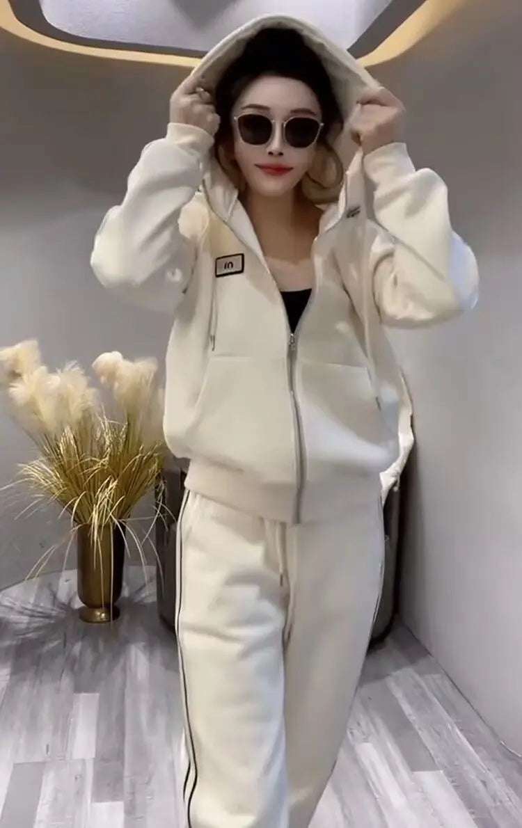 Fashionable Loose Sweatshirt Set Women&