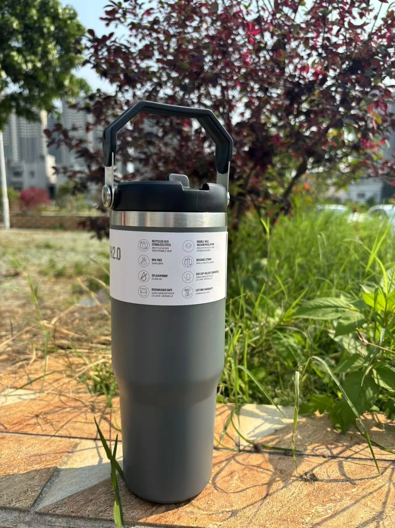 MINISO 30 oz Vacuum Thermos Cup with Treatment Double Layer Thermos Cup Stainless Steel Sports Water Bottle Hot and Cold Drinks