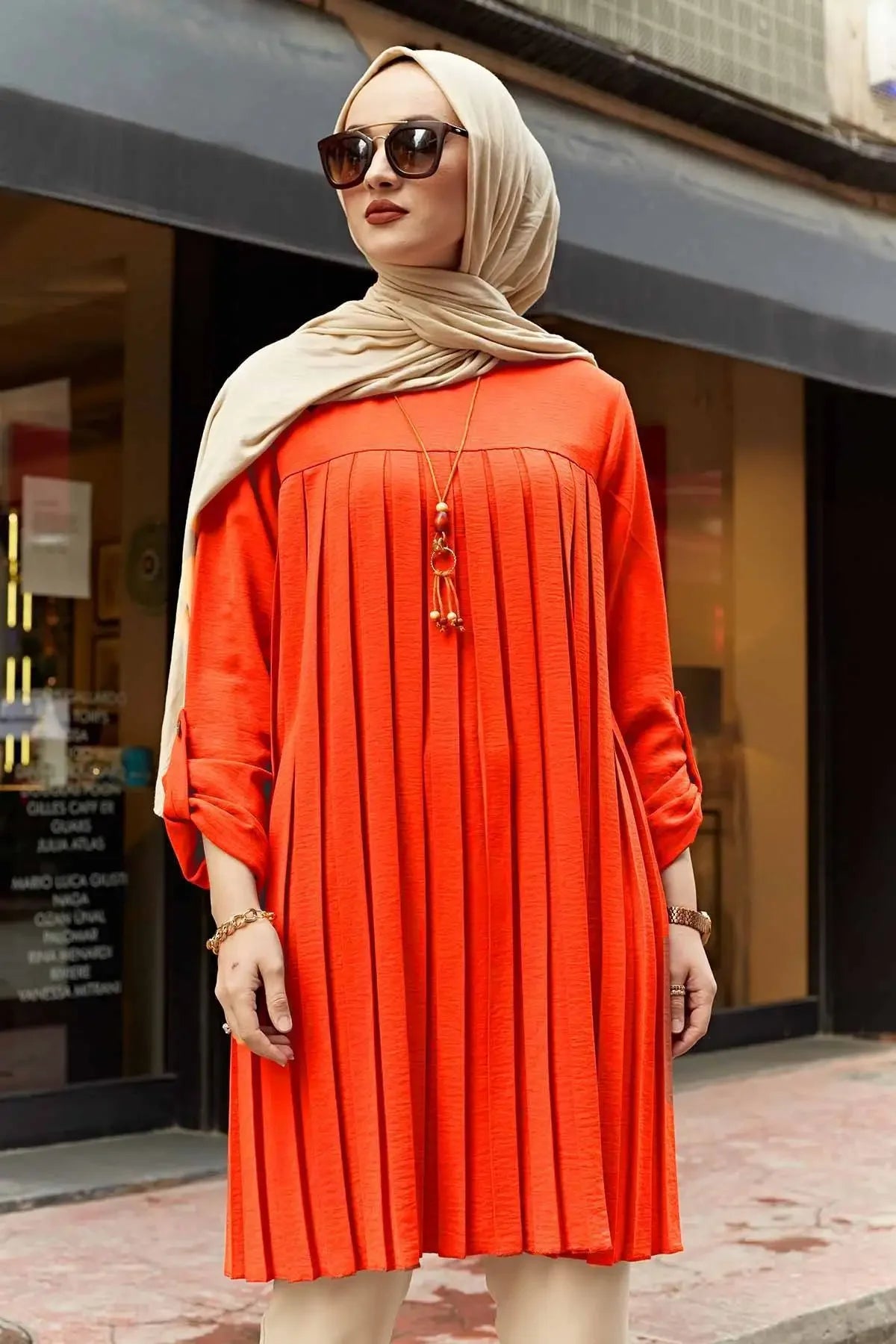 Crisluv™ Modest Pleated Long Shirt – Adjustable Sleeve Islamic O-Neck Top
