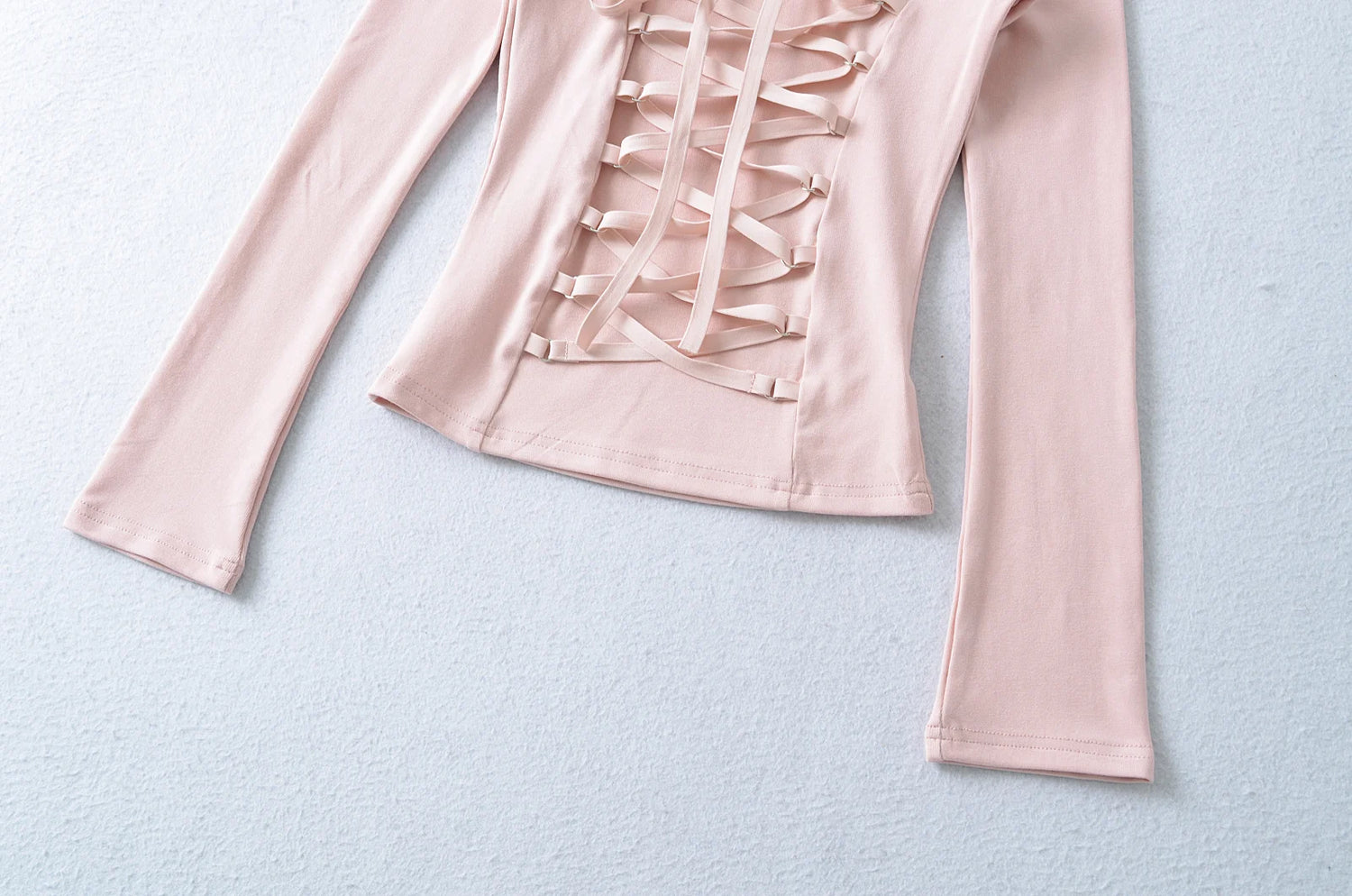 Crisluvᵀᴹ Women’s Y2K Lace-Up V-Neck Cropped Long Sleeve Top