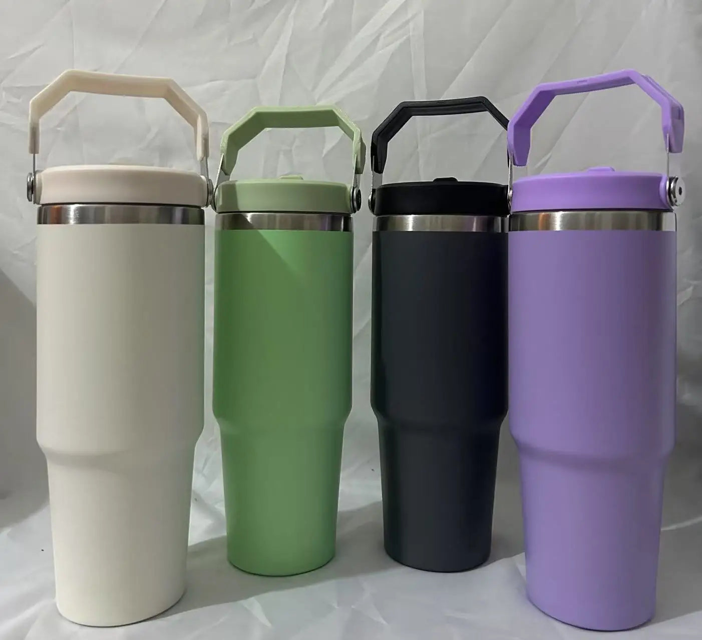 MINISO 30 oz Vacuum Thermos Cup with Treatment Double Layer Thermos Cup Stainless Steel Sports Water Bottle Hot and Cold Drinks