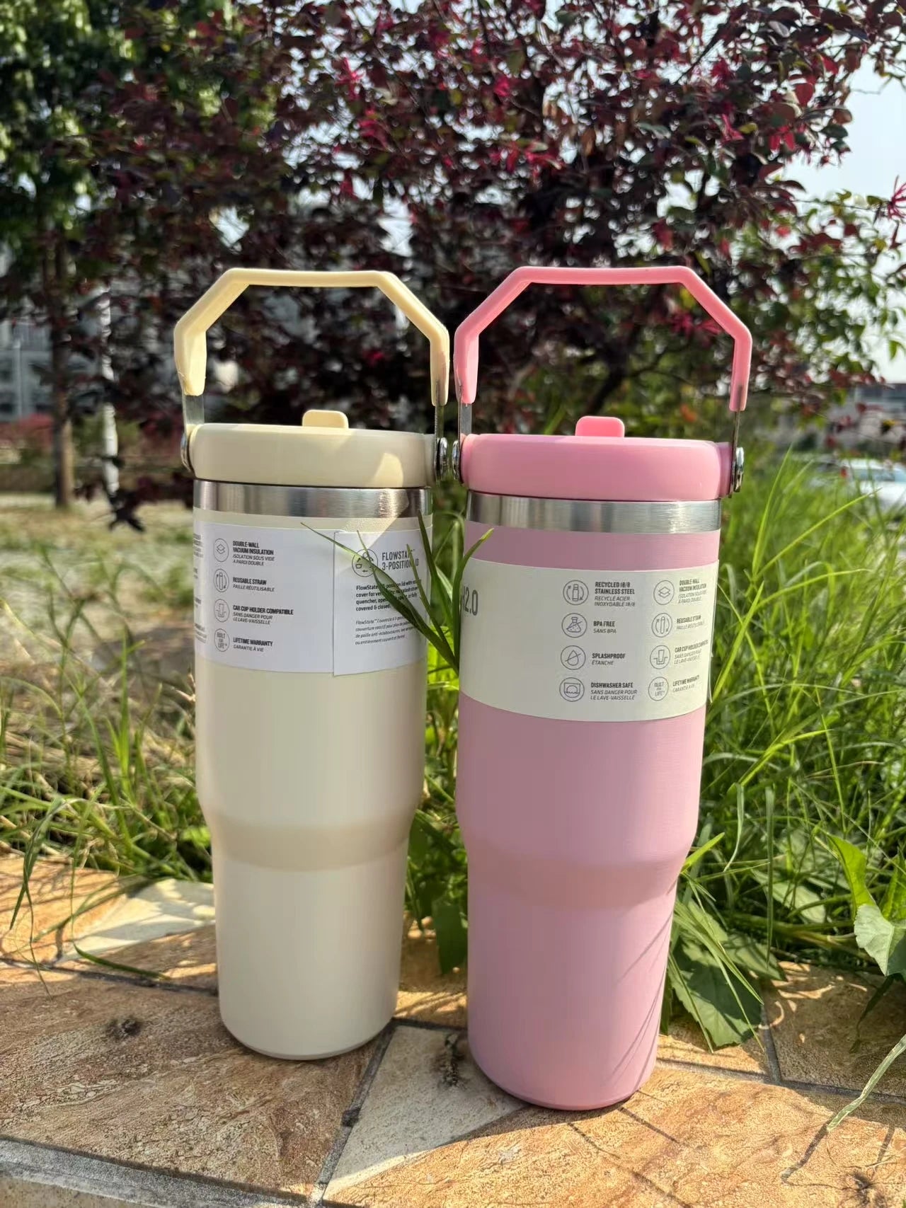 MINISO 30 oz Vacuum Thermos Cup with Treatment Double Layer Thermos Cup Stainless Steel Sports Water Bottle Hot and Cold Drinks