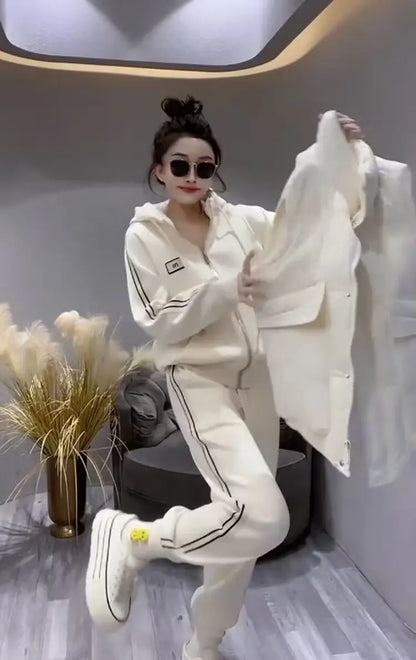 Fashionable Loose Sweatshirt Set Women&