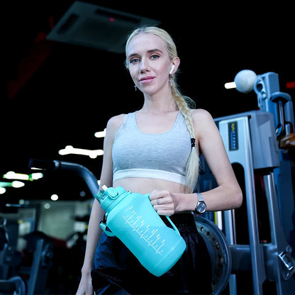 2L Portable Silicone Water Bottle With Handle Foldable Water Cup for Outdoor Sports Travel Fitness Leakproof BPA-Free Water Bott